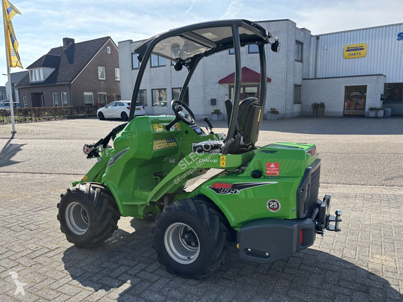 Pala Avant tecno i Stage V