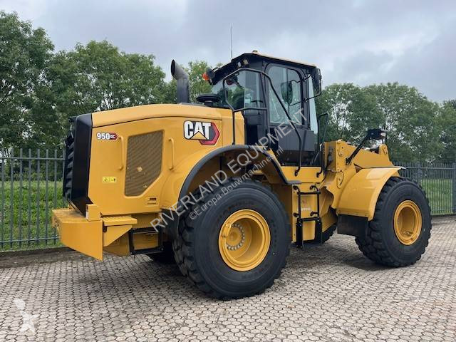 Incarcator Caterpillar from 2022 only 2235...