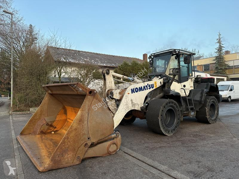 Læssemaskine Komatsu WA 320-8 Klappsch....
