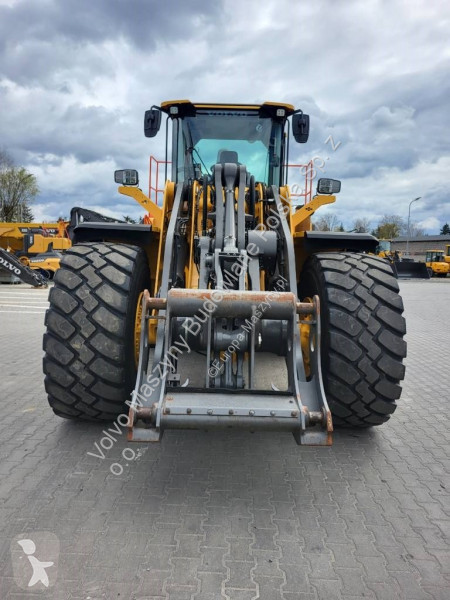 Nakladač Volvo L150H
