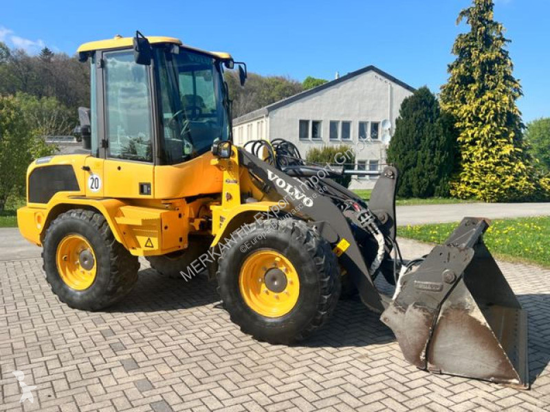 Nakladač Volvo G