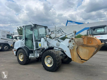 Chargeuse sur pneus Caterpillar