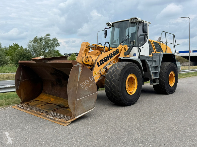Shovel Liebherr 2plus2