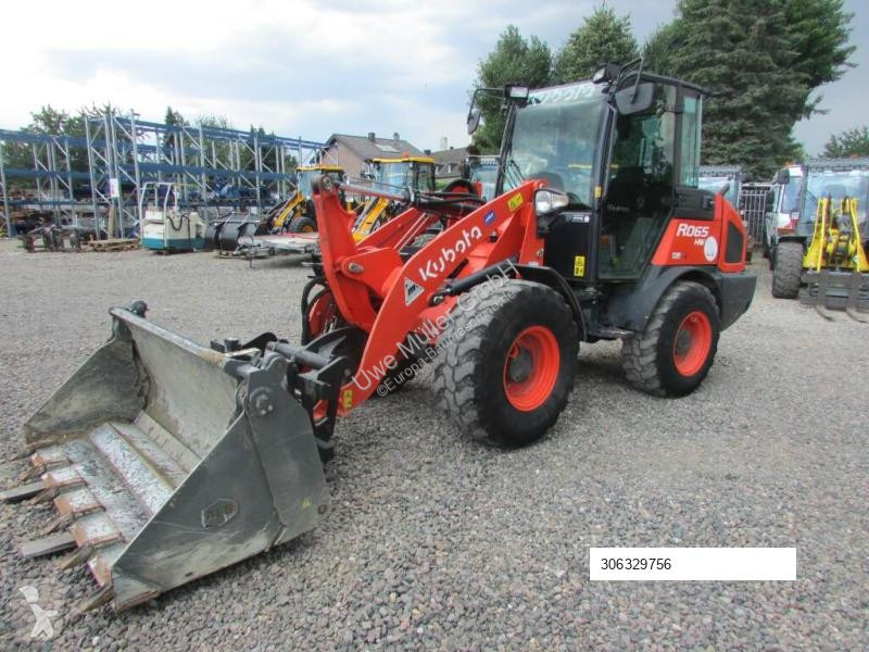 Pala cargadora Kubota R 065 Radlader 32.500 EUR