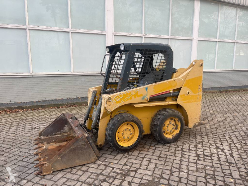 Shovel Gehl 3840 E     2015