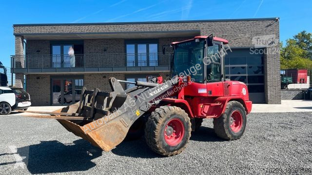 Nakladač Volvo G Radlader 7200 Kg Schaufel Gabel