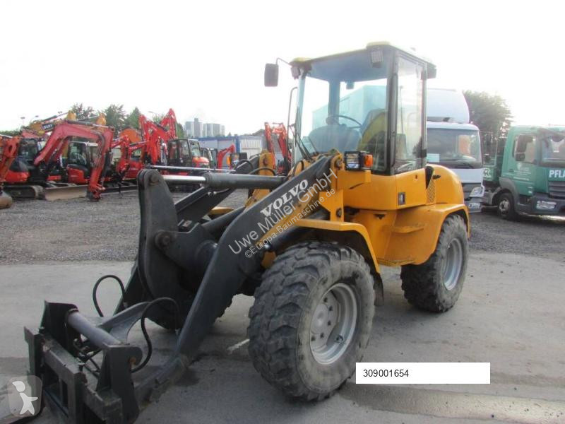 Nakladač Volvo B-Z Radlader 18.000 EUR