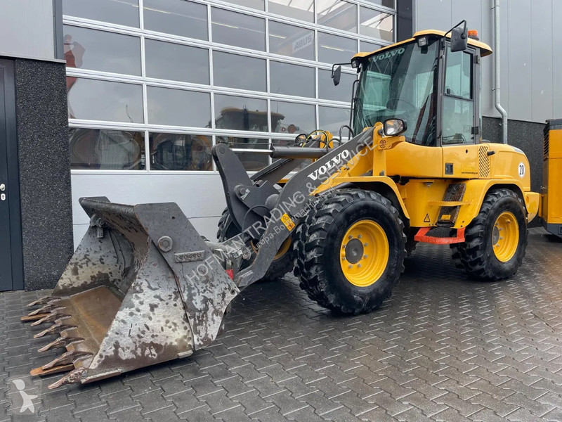 Nakladač Volvo G