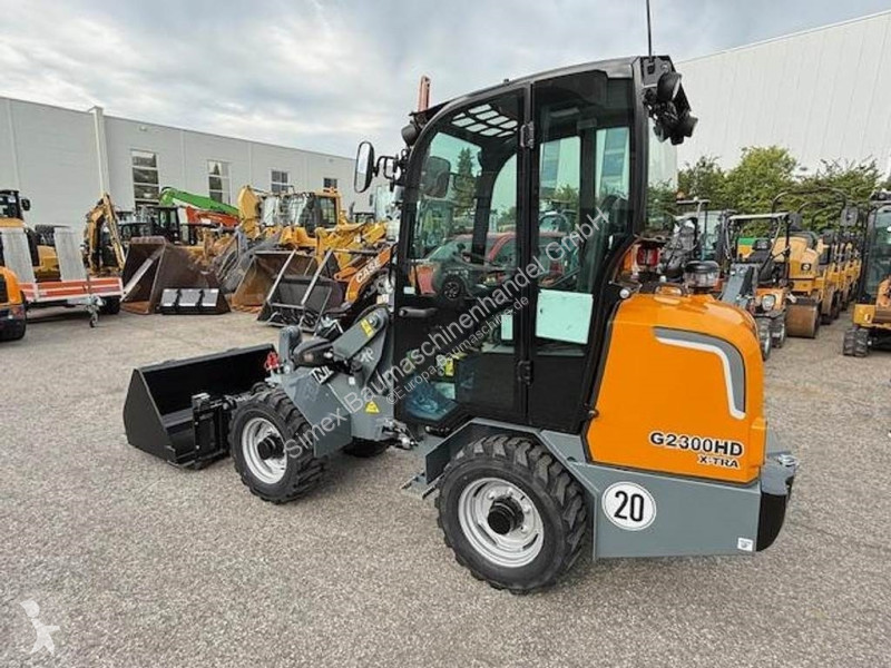Pá carregadora Giant G2300 X-TRA HD