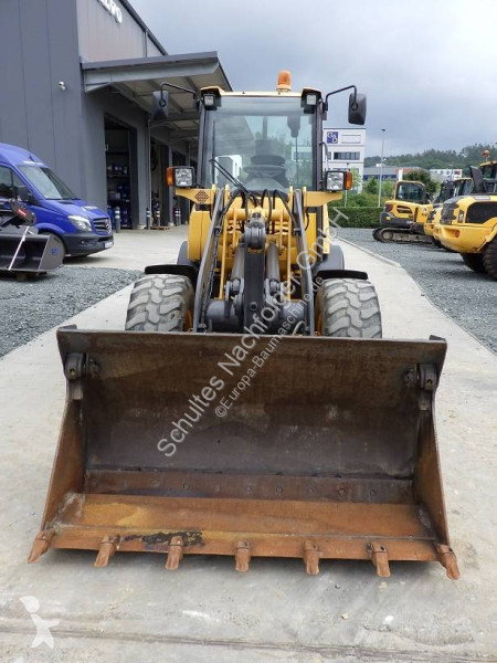 Shovel Volvo