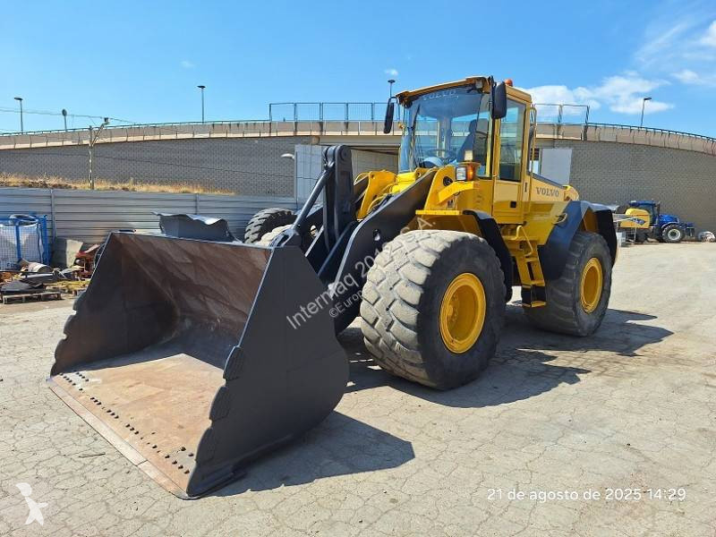 Pala cargadora Volvo L120E