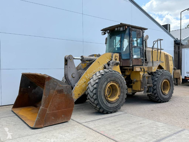 Pala Caterpillar - German Machine / Camera /...