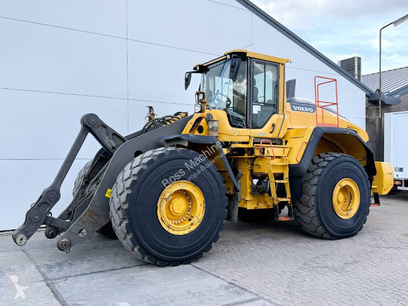 Shovel Volvo L220H - German Machine / 3rd Function