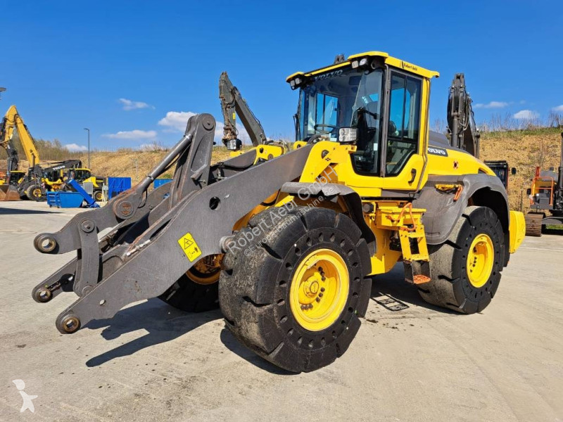 Incarcator Volvo L 110 H