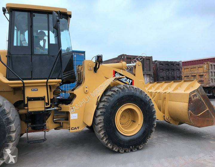 Nakladač Caterpillar 966H