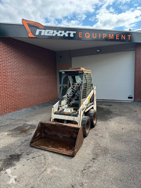 Shovel Bobcat