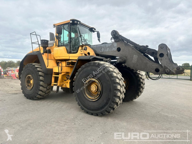 Shovel Volvo L220H