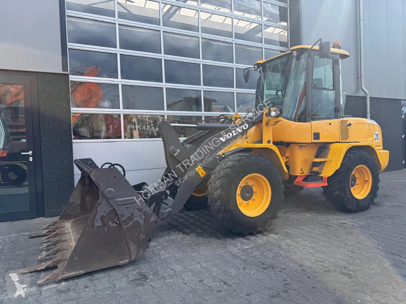Nakladač Volvo G