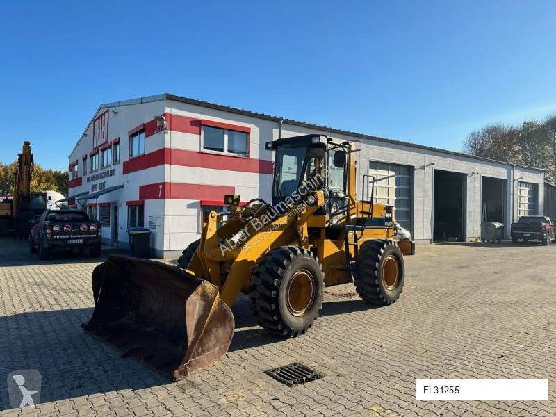 مُحمّلة Komatsu WA 200