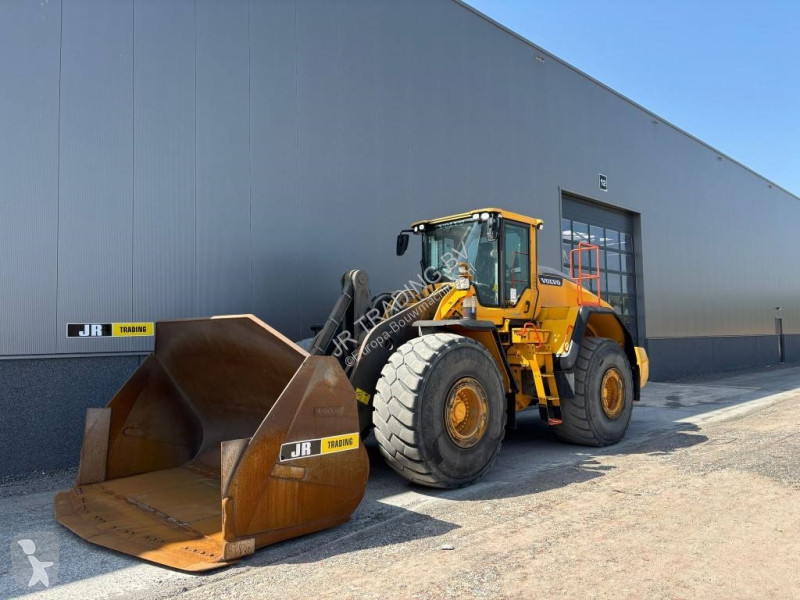 Shovel Volvo L 220 H (CDC+ Co pilot)