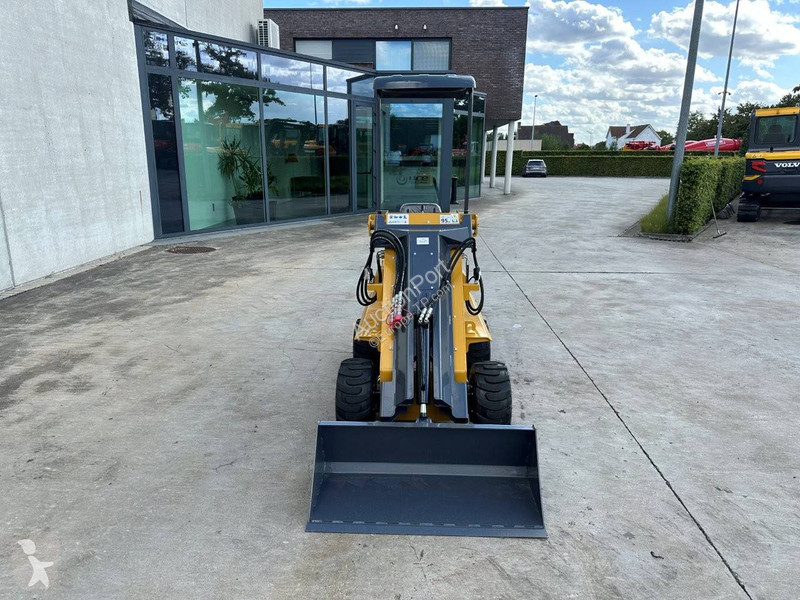 Nakladač CK80W