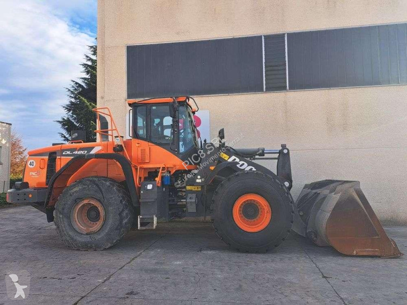 Nakladač Doosan 5