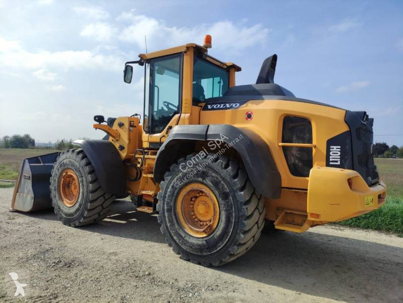 Nakladač Volvo L110H