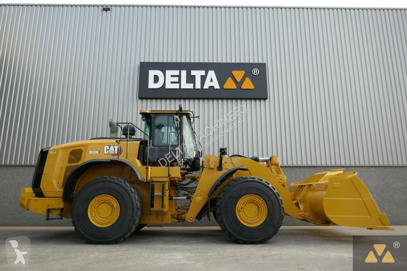 Nakladač Caterpillar 980M
