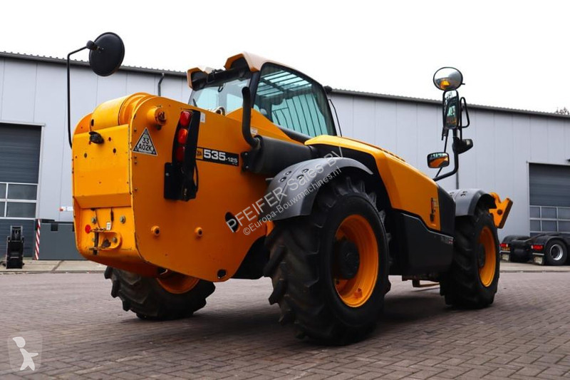 Chargeuse JCB Diesel, 4x4x4 Drive, 12.5m...