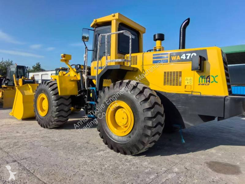 Nakladač Komatsu WA470