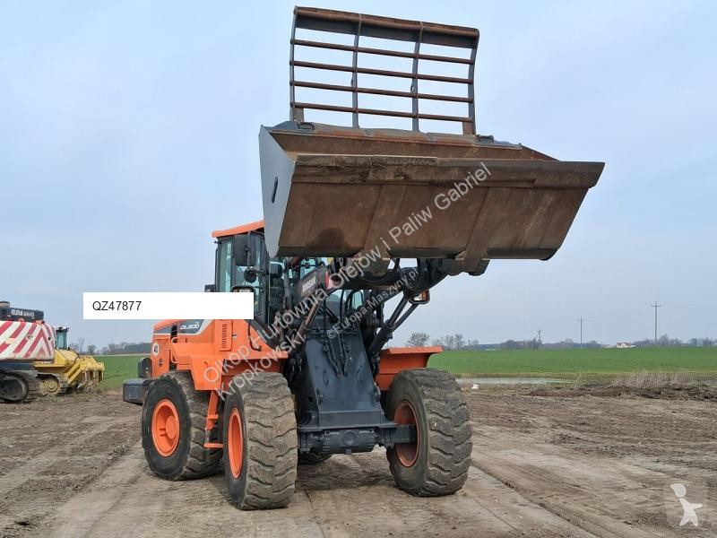 Фронтальный погрузчик Doosan