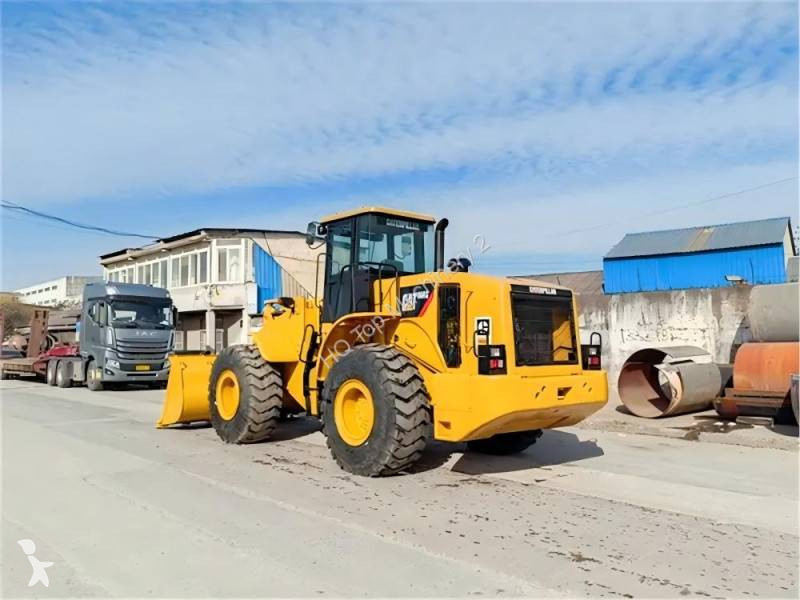 Nakladač Caterpillar Chargeuse sur pneus...