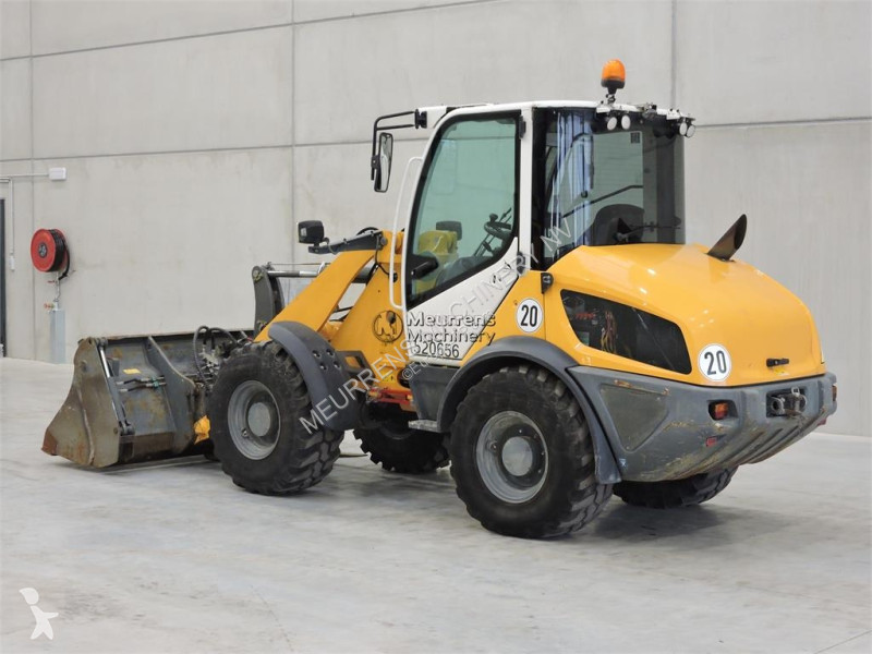 Nakladač Liebherr L508 + FORK