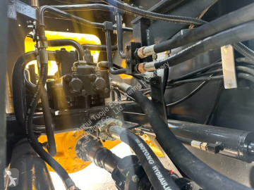 Chargeuse sur pneus SDLG