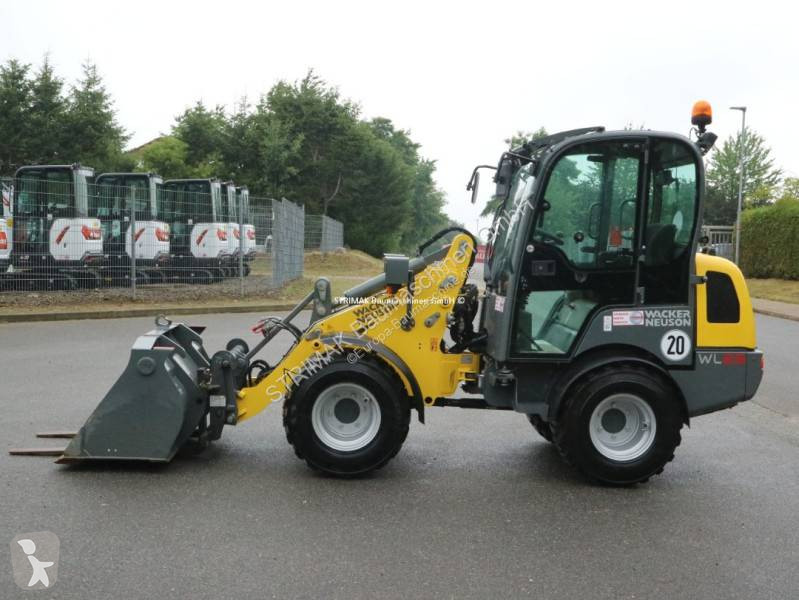 Фронтальный погрузчик Wacker Neuson