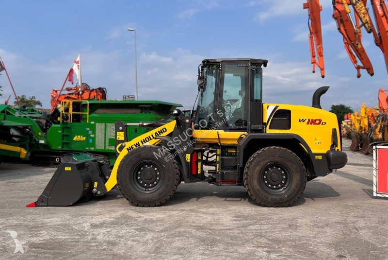 Фронтальный погрузчик New Holland D