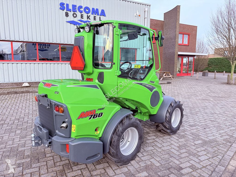 Nakladač Avant tecno 760i GTX Cabine