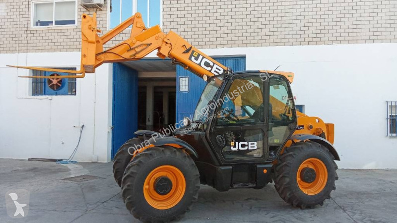 Nakladač JCB 531-70