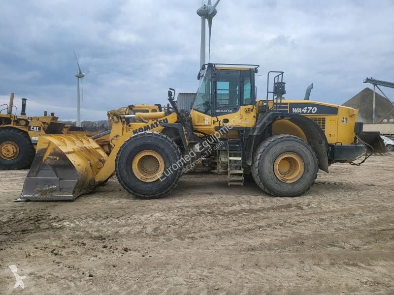 Nakladač Komatsu 7