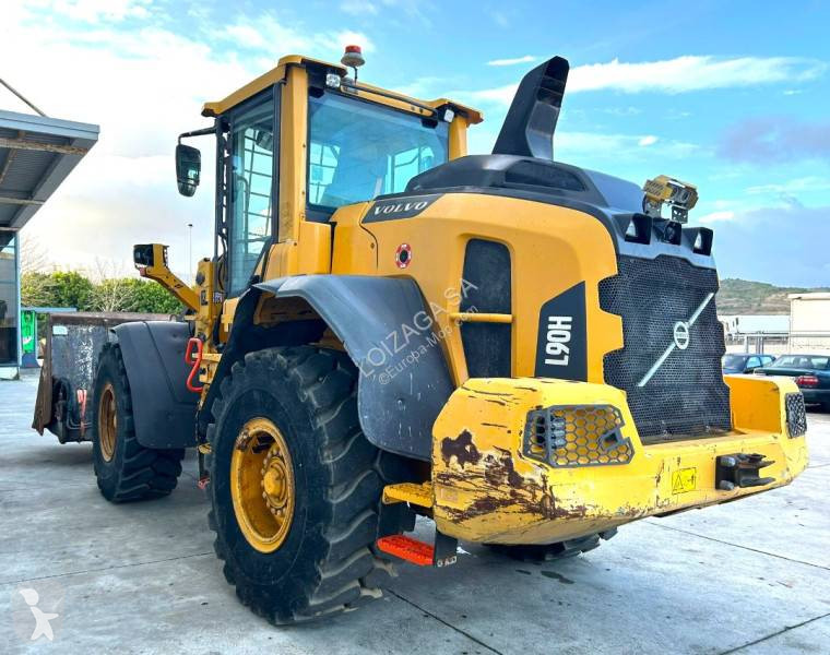 مُحمّلة Volvo L-90H