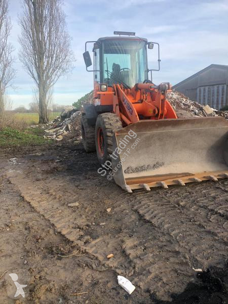 Навантажувач Hitachi  W 90