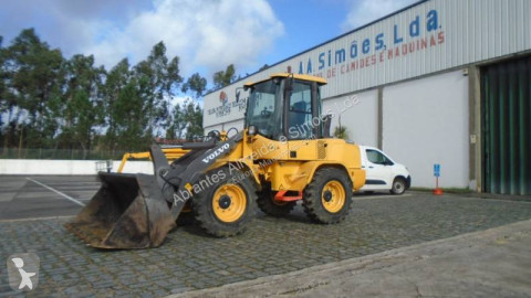 Chargeuse sur pneus Volvo