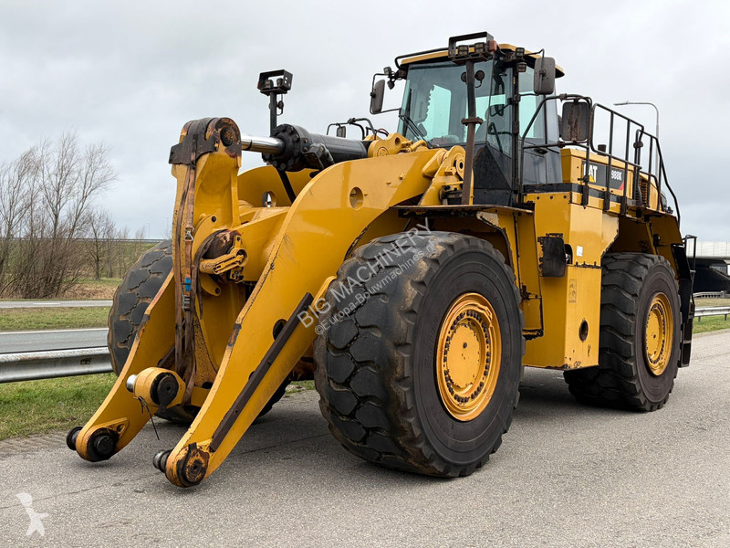 Nakladač Caterpillar 988K