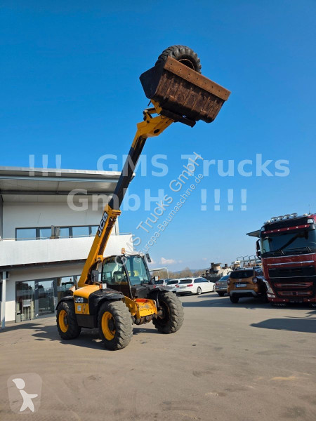 رافعة شوكية تلسكوبية JCB 531-70 Tele Lader...