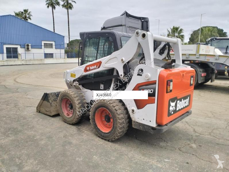 Nakladač Bobcat S590