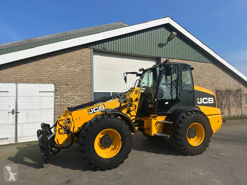 Chargeuse JCB s agri