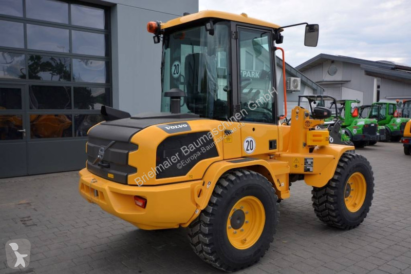 Nakladač Volvo H