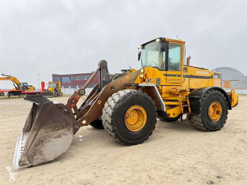 Фронтальный погрузчик Volvo quick coupler