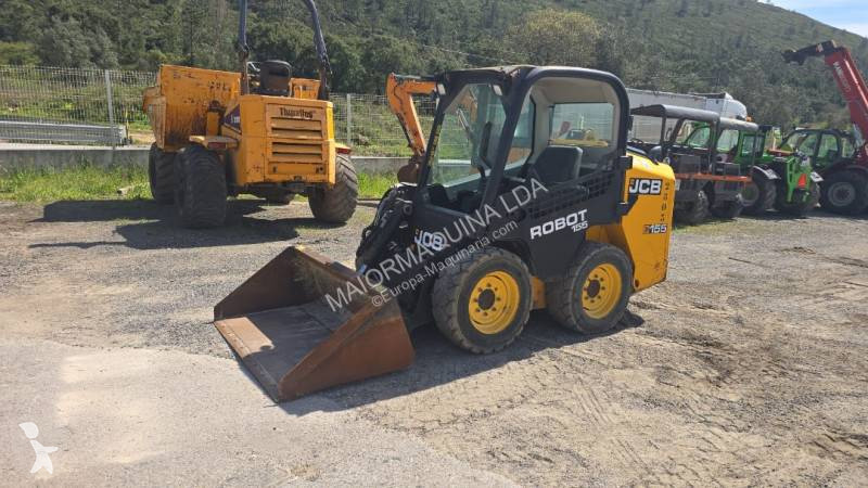 Nakladač JCB 155 T4