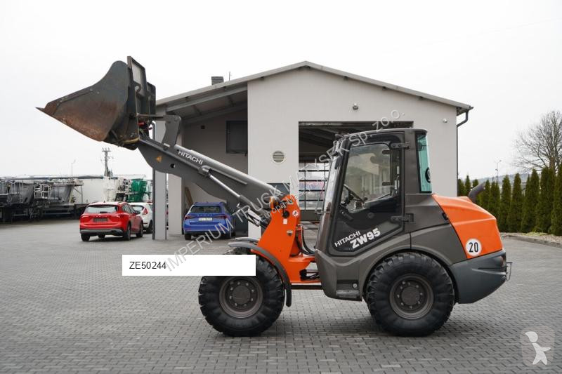 Ładowarka Hitachi  / ŁADOWARKA KOŁOWA / 2020 R...